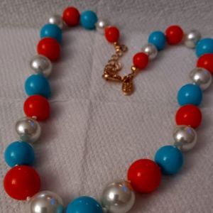 Nolan miller necklace 18 in faux pearl blue glass